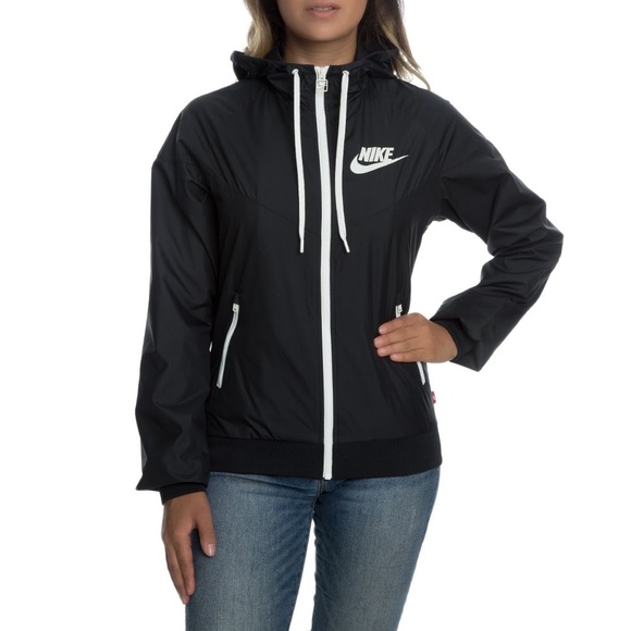 black nike windrunner women's